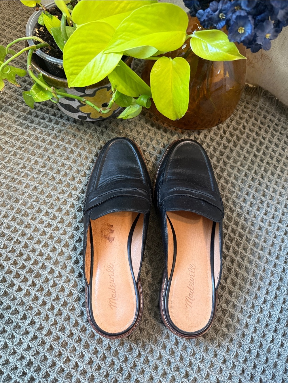 Madewell Black Leather Slip-On Mules